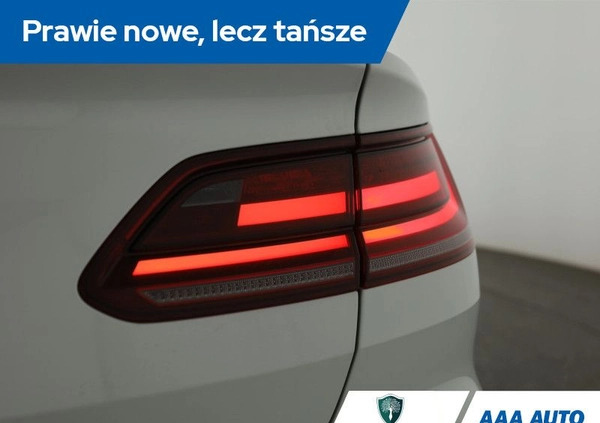 Volkswagen Arteon cena 113001 przebieg: 157304, rok produkcji 2020 z Ujazd małe 301